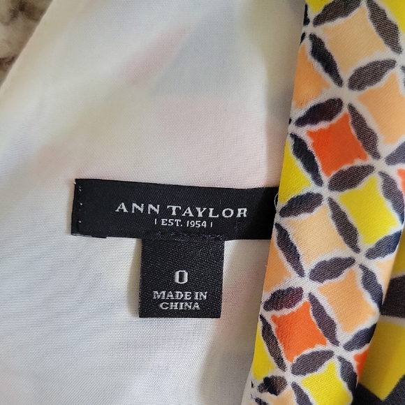 Colorful Geometric Pattern Dress - Picture 3 of 3